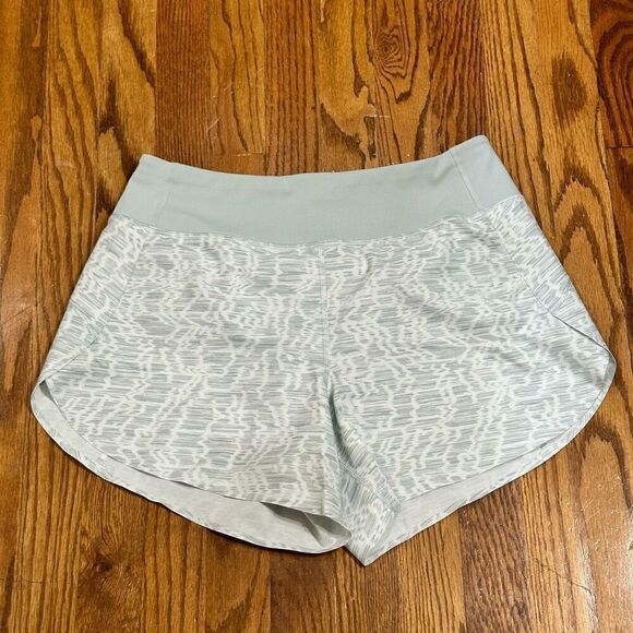 Athleta Printed Run With It 4.5" Short - Picture 1 of 5